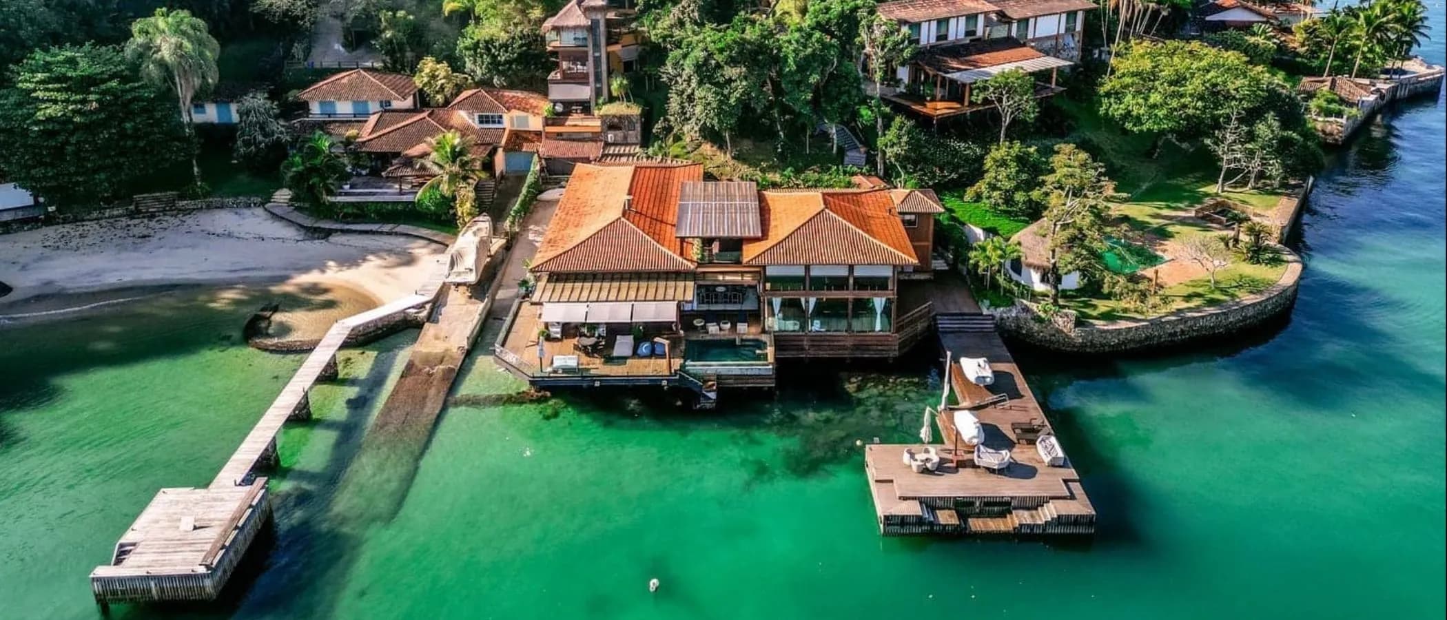 Seasonal Rentals in Angra as a Source of Income